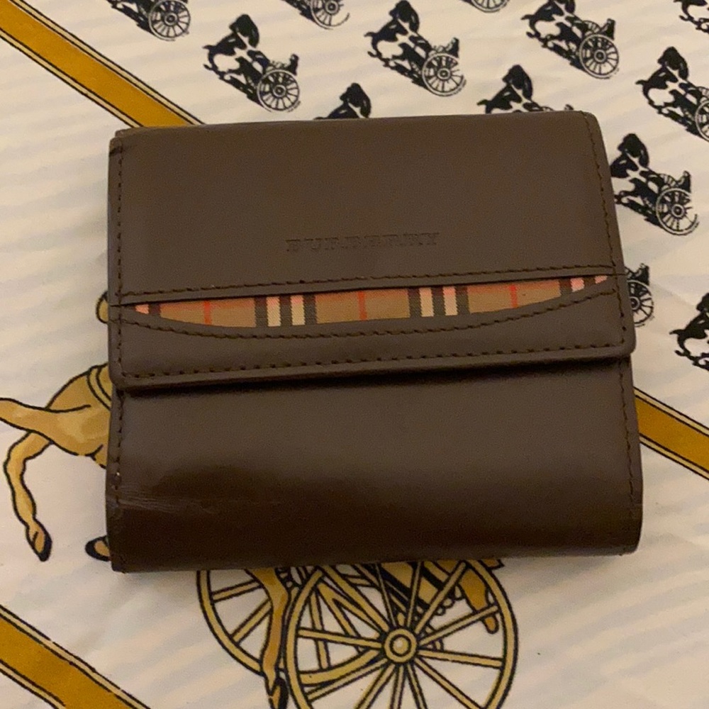 SOLD❤️❤️❤️Burberry wallet unisex